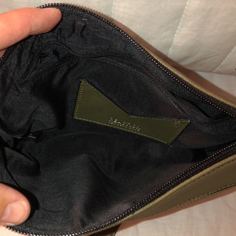 Kenneth Cole Reaction Camo Cactus Olive Green Faux Leather Crossbody Purse - Picture 10 of 16